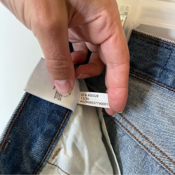 Express High Rise Medium Wash Cropped Distressed Button Fly Dad Jeans Size 4R - Picture 15 of 15